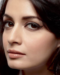 Dia Mirza